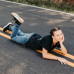 Meet your Posher, Emily